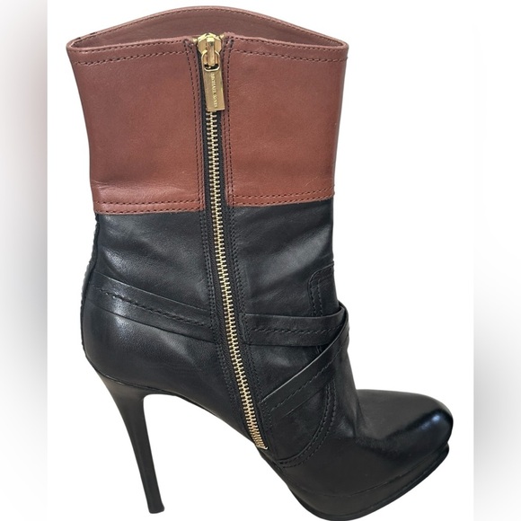 Michael Kors Stockard two tone boots sz 9 Black and brown leather stiletto Heel - Picture 4 of 7